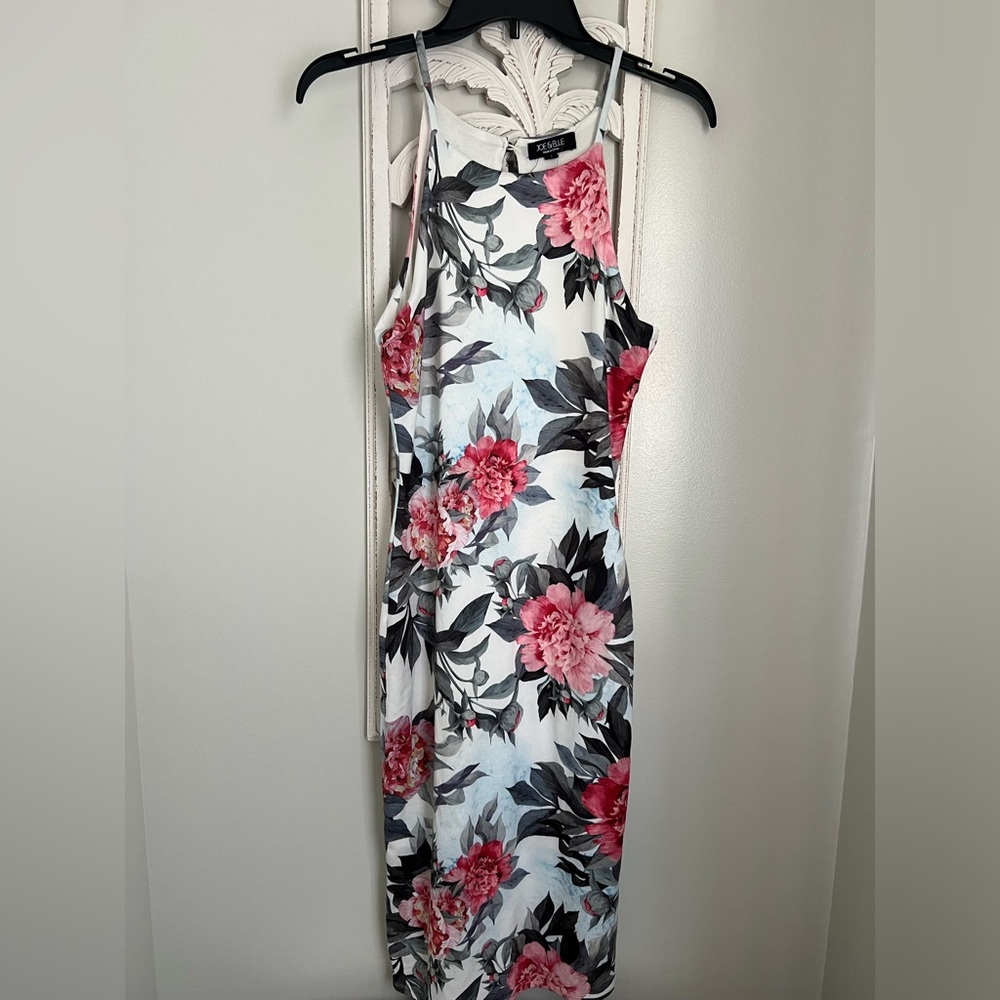 🌸 NEW WITH TAGS Joe and Elle flower print dress
